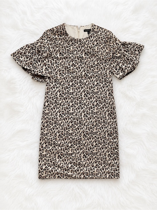 Banana Republic Dresses & Skirts - Banana Republic Leopard Print Flutter Sleeve Shift Dress Size 0 Animal Print